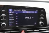 Used 2022 Hyundai Elantra SEL w/ Convenience + Premium Package image 3