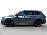 Used 2022 Volkswagen Tiguan SE R-Line image 2