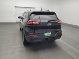Used 2017 Jeep Cherokee Latitude w/ Trailer Tow Group image 6