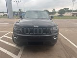 Used 2019 Jeep Grand Cherokee Laredo w/ Security & Convenience Group image 2