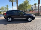 Used 2015 Nissan Rogue S w/ Convenience Package image 2