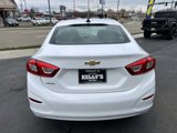 Used 2018 Chevrolet Cruze LS image 4