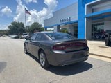 Used 2015 Dodge Charger SE w/ Sport Appearance Group image 3