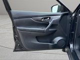Used 2015 Nissan Rogue SL image 3