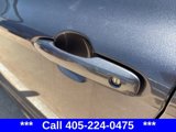 Used 2023 Toyota Camry SE image 3