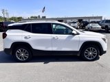 Used 2022 GMC Terrain SLT w/ Infotainment Package II image 6