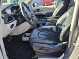 Used 2023 Chrysler Pacifica Touring-L w/ Uconnect Theater Family Group image 3