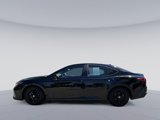 Used 2025 Toyota Camry SE image 2