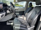 Used 2019 Chrysler Pacifica Touring-L image 6