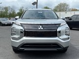 New 2025 Mitsubishi Outlander ES image 2