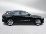 Used 2017 Jaguar F-PACE Prestige image 4