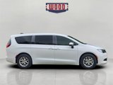 Used 2023 Chrysler Voyager LX image 2