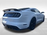 Used 2017 Ford Mustang Coupe image 4