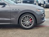 Used 2019 Maserati Levante GranLusso image 5