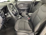 Used 2015 Kia Soul + image 3