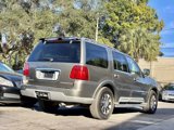 Used 2004 Lincoln Navigator 2WD image 3