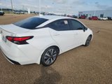 Used 2020 Nissan Versa SR image 5