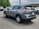 Used 2016 Nissan Rogue S image 4