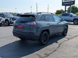 Used 2023 Jeep Cherokee Altitude Lux image 3