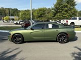 Used 2022 Dodge Charger SXT w/ Blacktop Package image 2