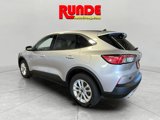 Used 2020 Ford Escape SE image 3
