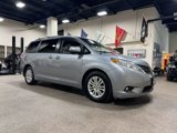 Used 2013 Toyota Sienna XLE image 3