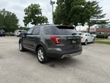 Used 2017 Ford Explorer XLT image 5