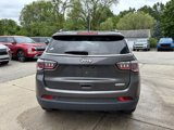 Used 2018 Jeep Compass Latitude w/ Cold Weather Group image 6