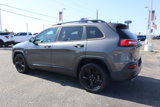 Used 2016 Jeep Cherokee Sport image 5
