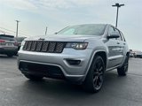Used 2021 Jeep Grand Cherokee Laredo X image 3