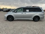 Used 2014 Toyota Sienna SE image 6