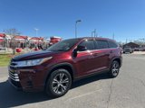 Used 2019 Toyota Highlander LE image 3