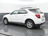 Used 2016 Chevrolet Equinox LT image 3