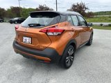 Used 2019 Nissan Kicks SR w/ SR Premium Package image 3