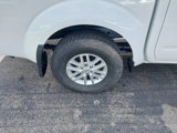 Used 2018 Nissan Frontier SV image 5