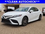 Used 2022 Toyota Camry SE image 2
