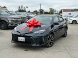 Used 2017 Toyota Corolla SE w/ SE Premium Package image 2