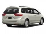 Used 2017 Toyota Sienna XLE image 2