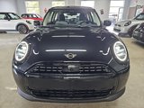 Used 2025 MINI Cooper 2-Door Hardtop image 5