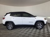Used 2022 Jeep Compass Trailhawk w/ Sun and Sound Group image 2