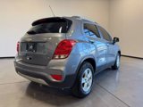 Used 2020 Chevrolet Trax LT w/ LT Convenience Package image 5