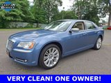 Used 2011 Chrysler 300 Limited image 3