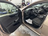 Used 2018 Chevrolet Malibu LT image 4