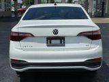 Used 2023 Volkswagen Jetta SE image 4