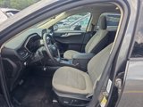 Used 2020 Ford Escape SE image 2