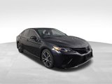 Used 2020 Toyota Camry SE w/ Convenience Package image 4
