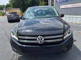 Used 2013 Volkswagen Tiguan S image 3