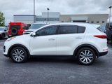 Used 2017 Kia Sportage EX w/ EX Premium Package image 2