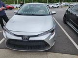 Used 2021 Toyota Corolla LE image 2