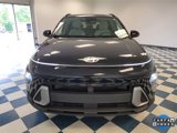 Used 2024 Hyundai Kona SEL image 2